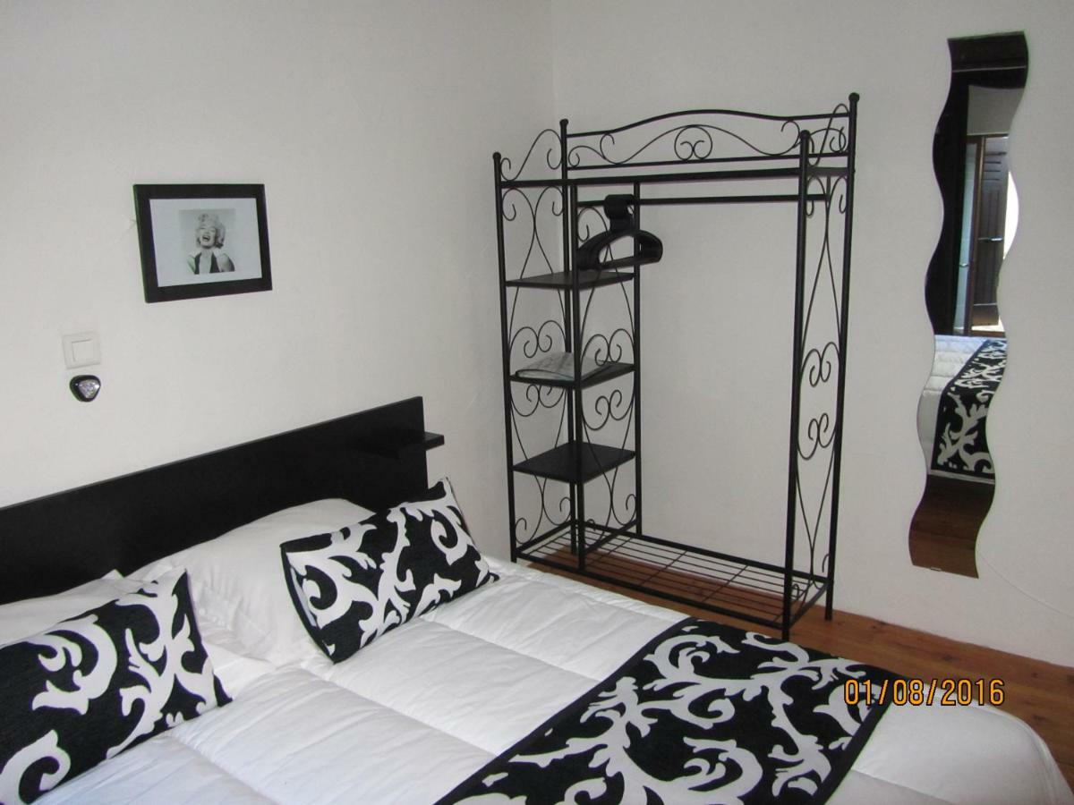 Chambres D'Hotes Auberg'Inn Ambialet ภายนอก รูปภาพ